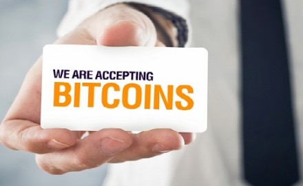 Antonopoulos Campaigns to Send “We Accept Bitcoin” Signs to Yelp Businesses